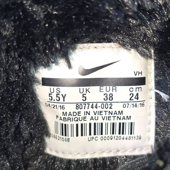 Nike Roshe One High Print GS Youth Size 5.5Y Women's Size 7 Black Lined Boots - Picture 8 of 9